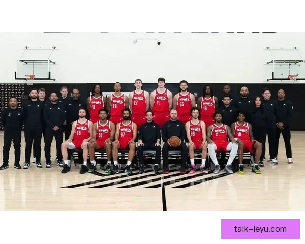 开拓者最新阵容调整引发球迷热议与赛季展望